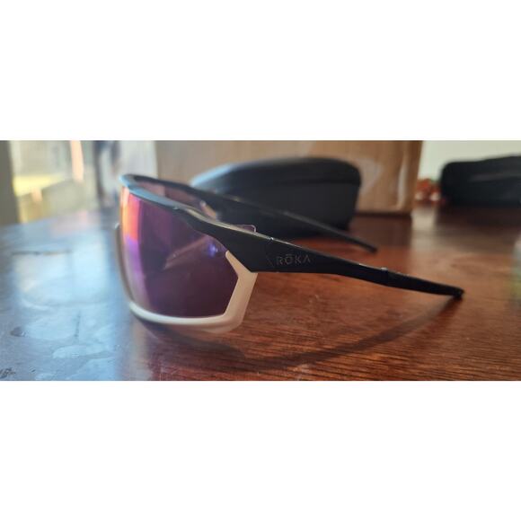 ROKA CP-1x Advanced Sports Performance Ultra Light Weight Sunglasses Gas Case - Picture 4 of 6